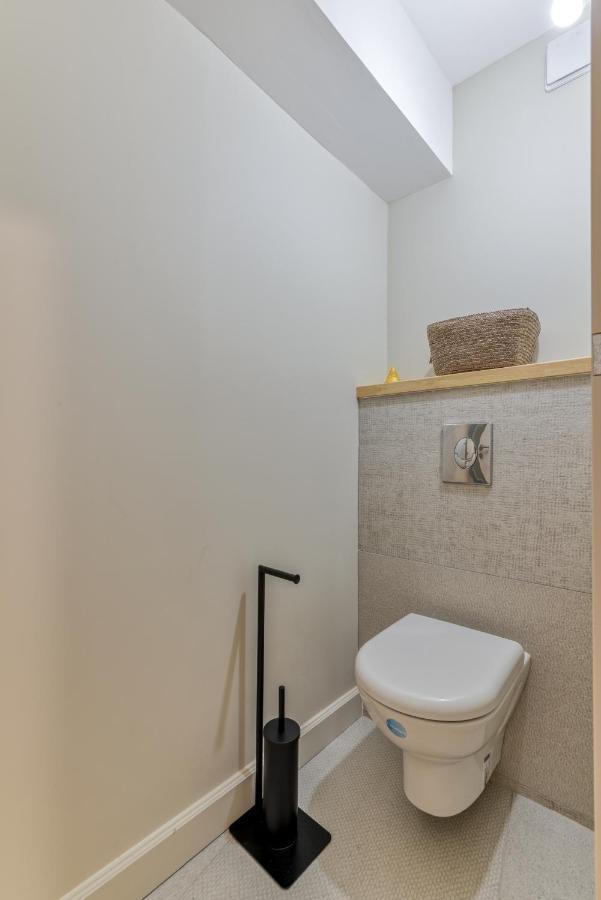 Les Gites De Laure - O Lit Divin, Instant De Volupte, Balneo Sauna, Climatisation, Netflix, 160M De La Cite Medievale Carcassonne Dış mekan fotoğraf